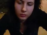 Girlfriend gives a homemade CFNM handjob
