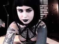 Depraved solo fetish female corporalist masturbates