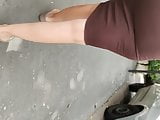 Hot big ass milf in brown skirt candid