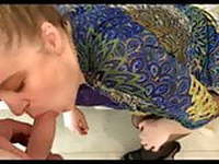  Blonde Frau mit grobem Arsch will Sex