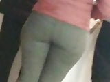BIG BOOTIES 2