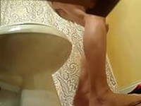 Toilet spy sexy ass girl on potty