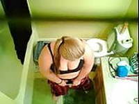 Spy daughters fat piggy teen friend using bathroom sleepover