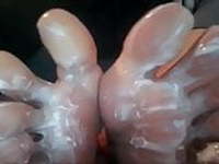 Dinas ceamy feet