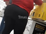 Somebodys momma got the jumbo booty