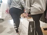 A PAWG you could follow to the ends of the Earth