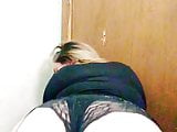 Thick white girl twerking 