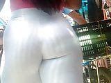 Morena cavala de leg branca Big Nice ass Black in legging