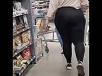 Mom and daughter with Fat asses