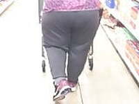 Granny got a cuteface and A Phat ass 