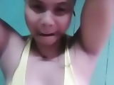 Pinay bigo live strips her boobs