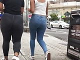 Two girls walking jeans PAWG VPL