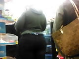 Huge booty in jeans