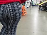 Young Latina juicy ass jiggling around in spandex pants 