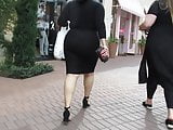 Sexy Latina fat booty beautician in tight skirt and heels 