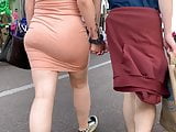 Phat juicy british ass cheeks jiggling inna vpl mini dress 