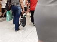 DESFILE DE BUNDAS