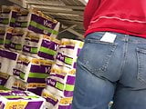 Juicy Mature Ass pt3!