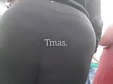 Jumbo booty in black tights