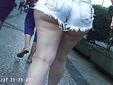 Mostrando a bunda 2