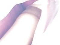 Upskirt jolie mamie en bas