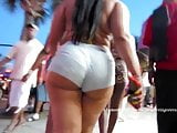 Big booty walking 